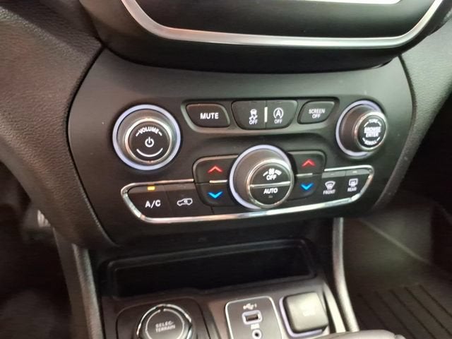 2021 Jeep Cherokee Latitude Lux 4x4