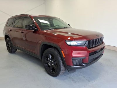 2023 Jeep Grand Cherokee L Altitude 4x2
