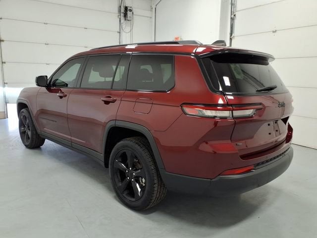 2023 Jeep Grand Cherokee L Altitude 4x2