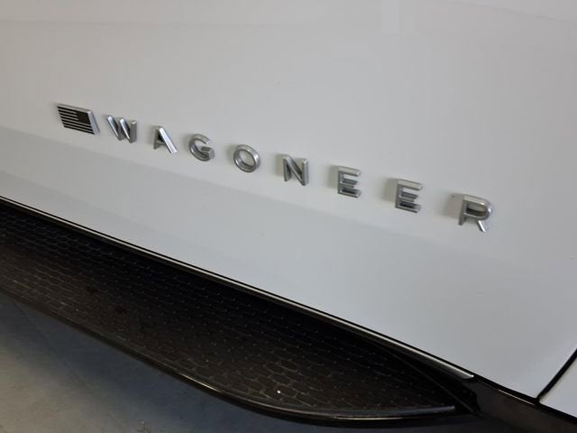 2024 Jeep Wagoneer L BASE