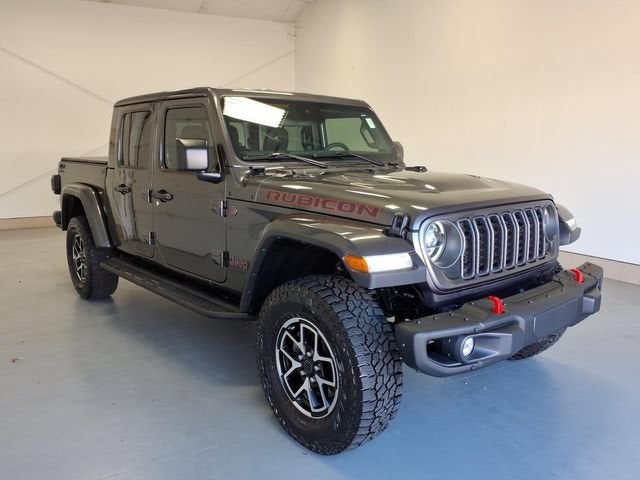 2025 Jeep Gladiator