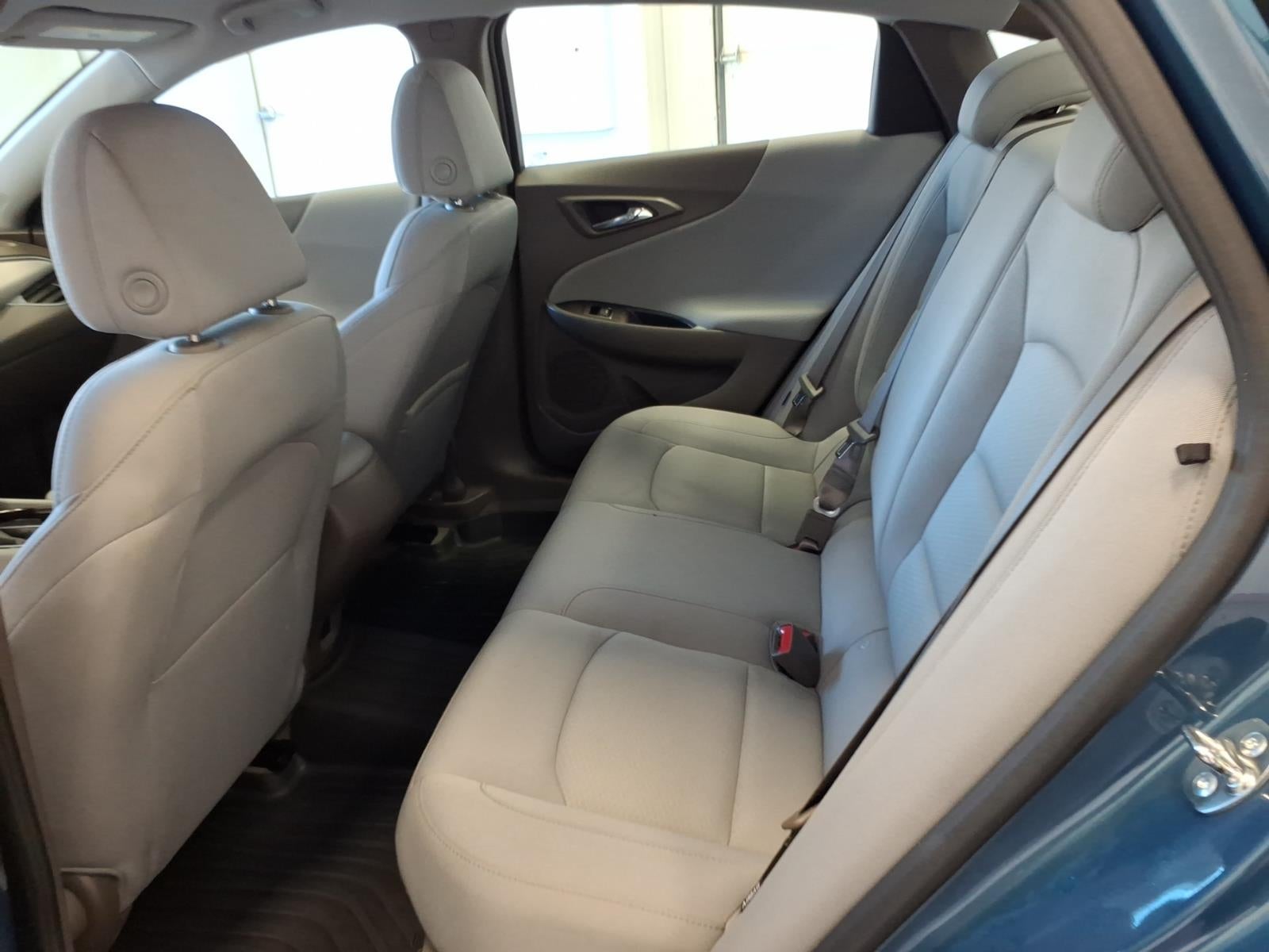 2025 Chevrolet Malibu LS