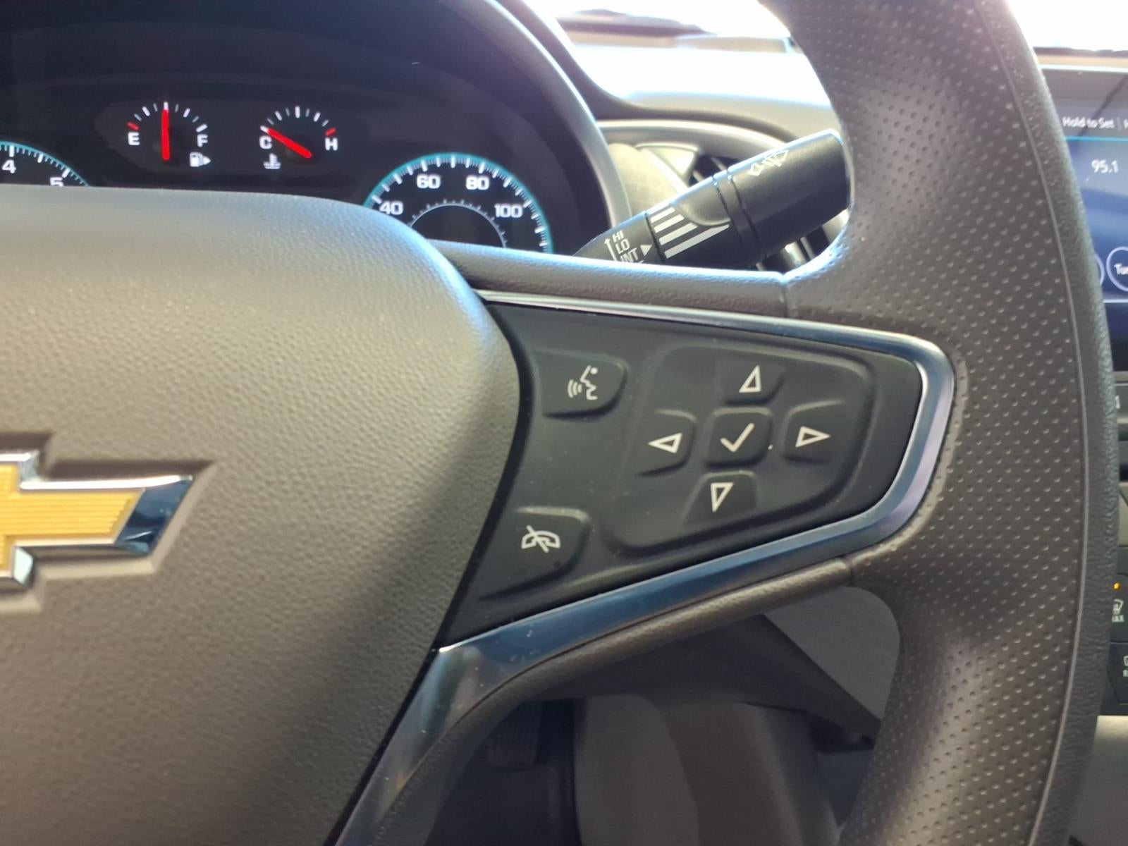 2025 Chevrolet Malibu LS