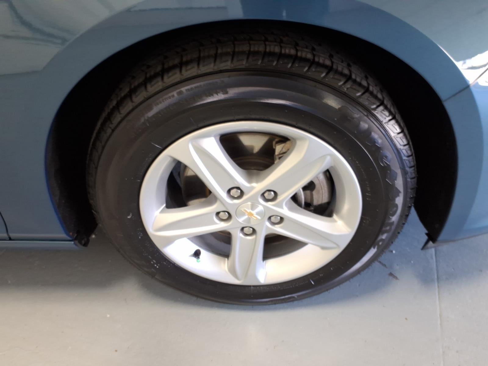 2025 Chevrolet Malibu LS