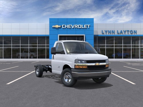 2025 Chevrolet Express Cutaway 3500 1WT