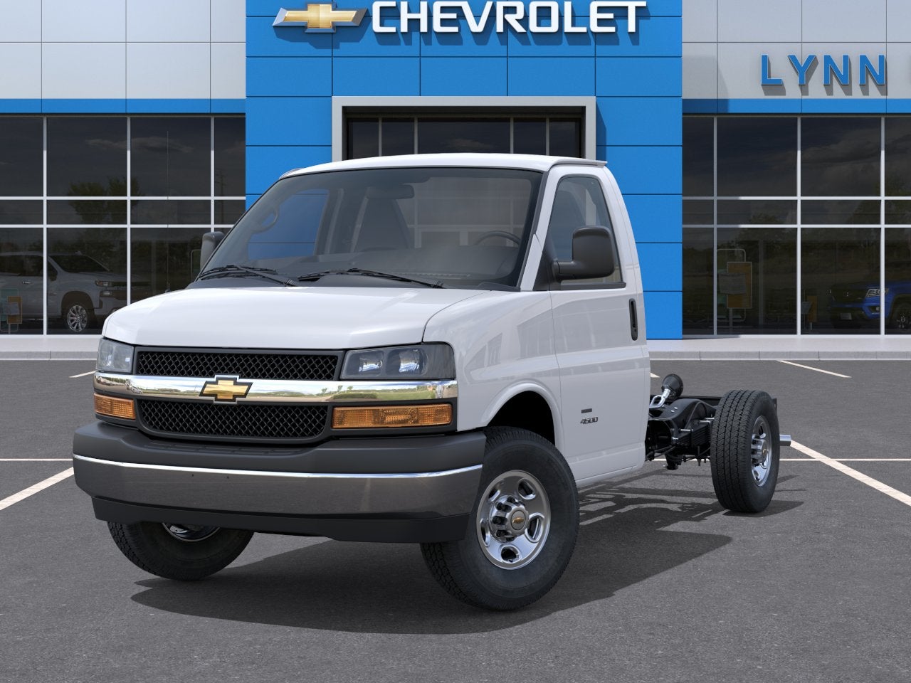 2026 Chevrolet Express Cutaway 3500 1WT