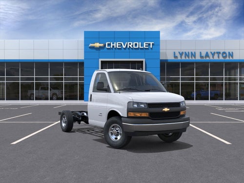 2025 Chevrolet Express Cutaway 3500 1WT