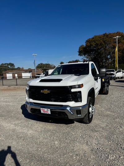 2025 Chevrolet Silverado 3500 HD Chassis Cab Work Truck