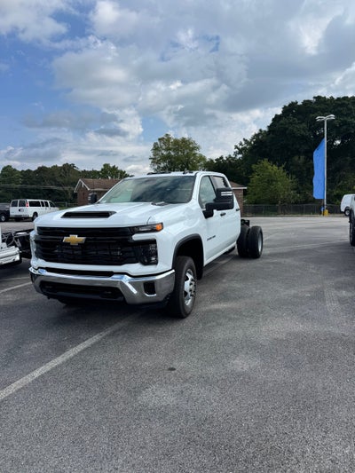 2026 Chevrolet Silverado 3500 HD Chassis Cab Work Truck