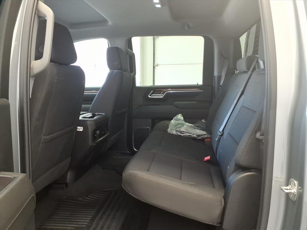 2025 Chevrolet Silverado 3500 HD Chassis Cab LT