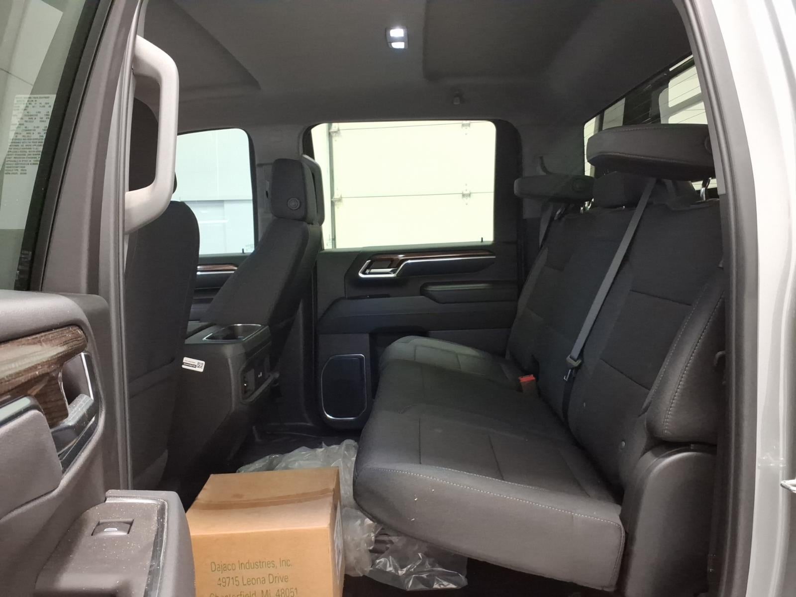 2025 Chevrolet Silverado 3500 HD Chassis Cab LT