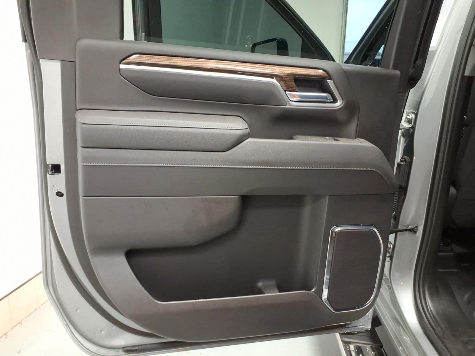 2025 Chevrolet Silverado 3500 HD Chassis Cab LT