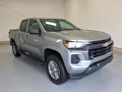 2025 Chevrolet Colorado WT/LT