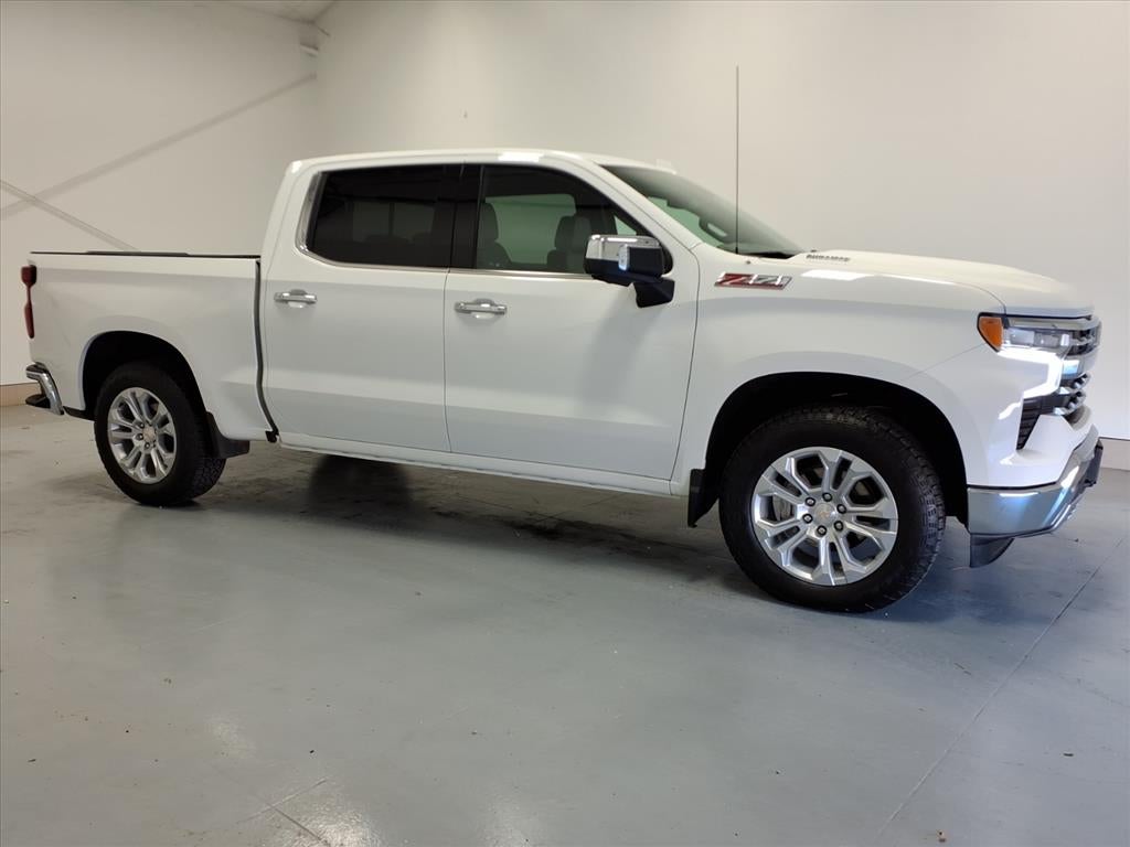 2025 Chevrolet Silverado 1500 LTZ