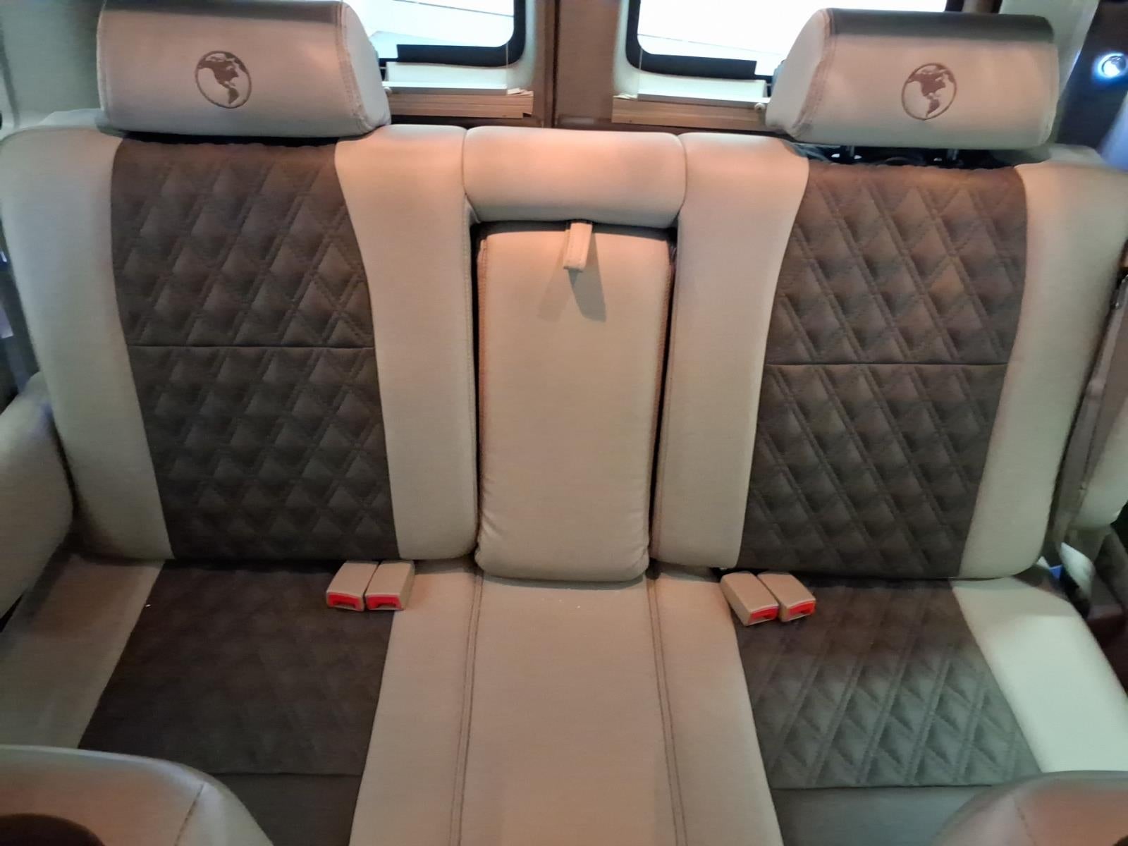 2024 Chevrolet Express 2500 Eplorer