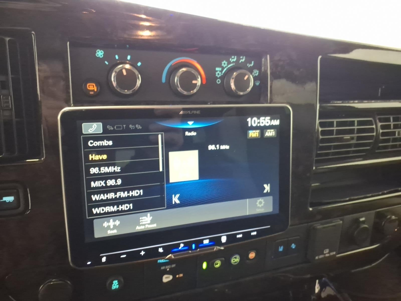 2024 Chevrolet Express 2500 Eplorer