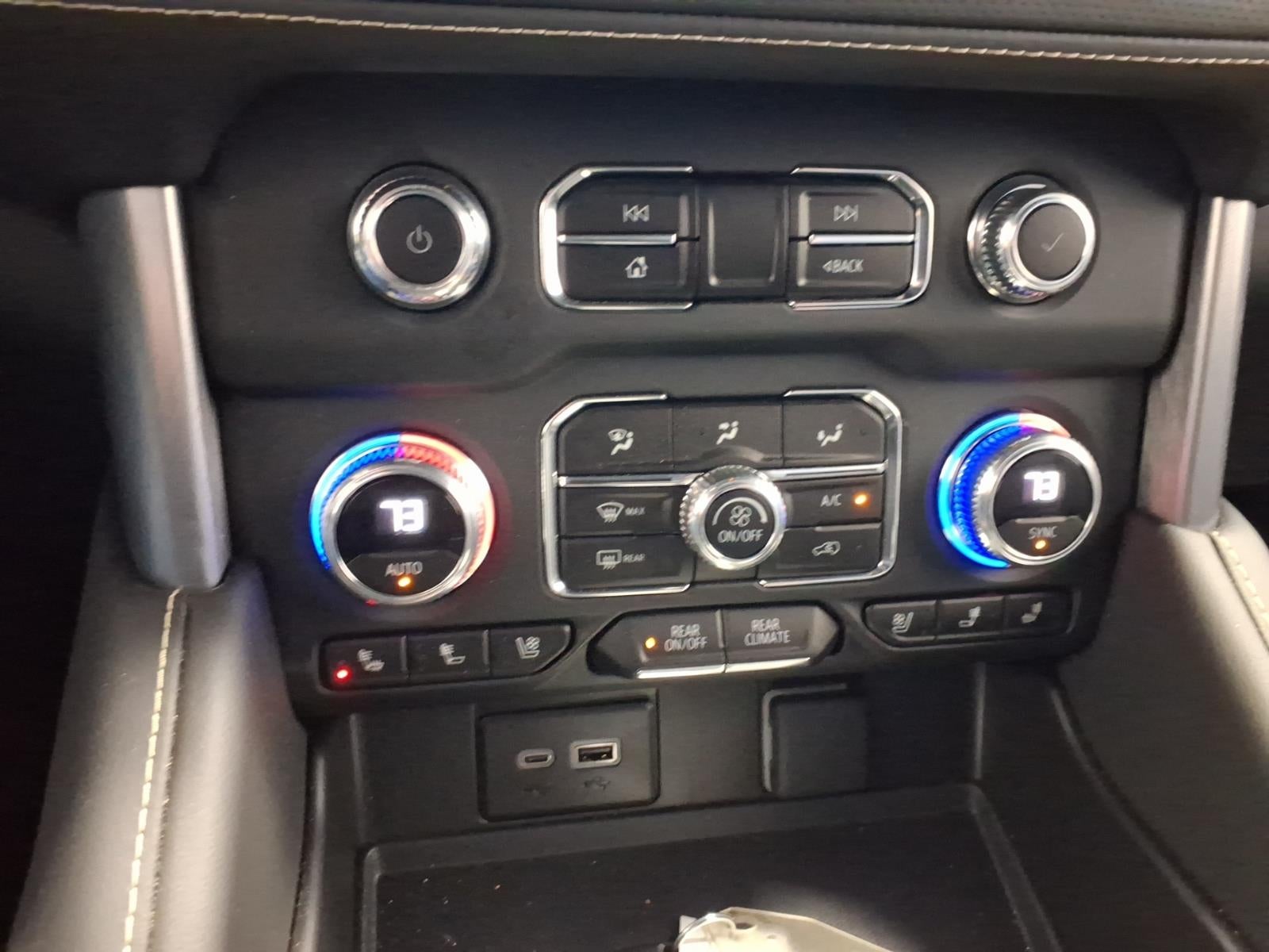 2024 GMC Yukon XL SLT