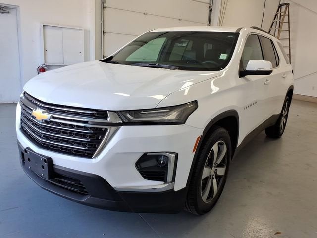 2022 Chevrolet Traverse LT Leather