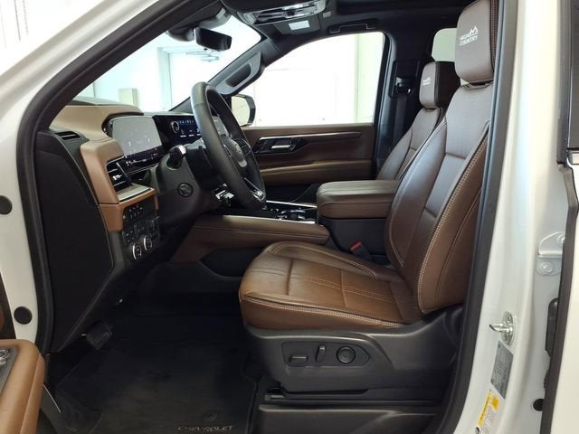 2025 Chevrolet Suburban High Country