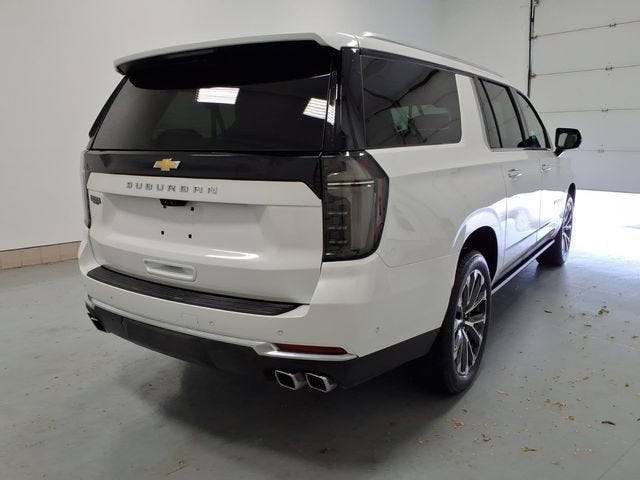 2025 Chevrolet Suburban High Country