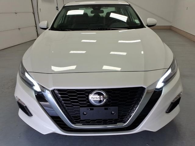 2022 Nissan Altima SV FWD