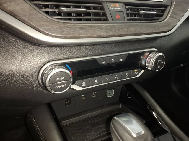 2024 Nissan Altima SL FWD