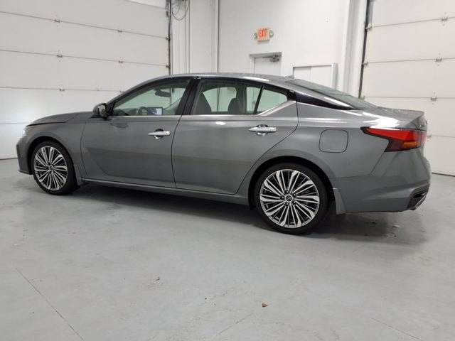 2024 Nissan Altima SL FWD