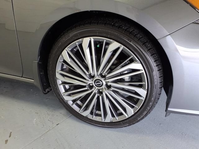 2024 Nissan Altima SL FWD