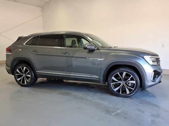 2024 Volkswagen Atlas Cross Sport 2.0T SEL Premium R-Line