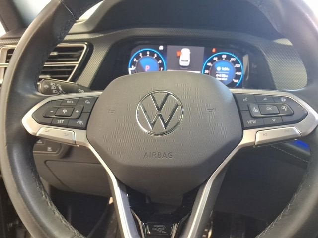 2024 Volkswagen Atlas Cross Sport 2.0T SEL Premium R-Line