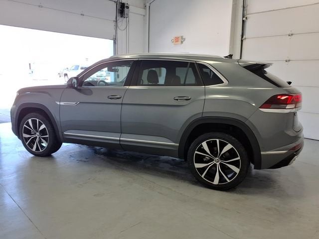 2024 Volkswagen Atlas Cross Sport 2.0T SEL Premium R-Line