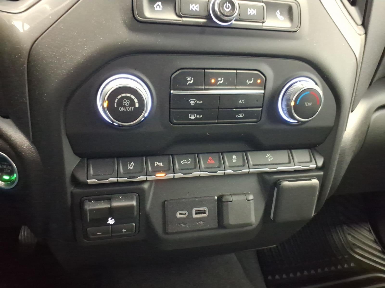 2024 Chevrolet Silverado 2500 HD Custom