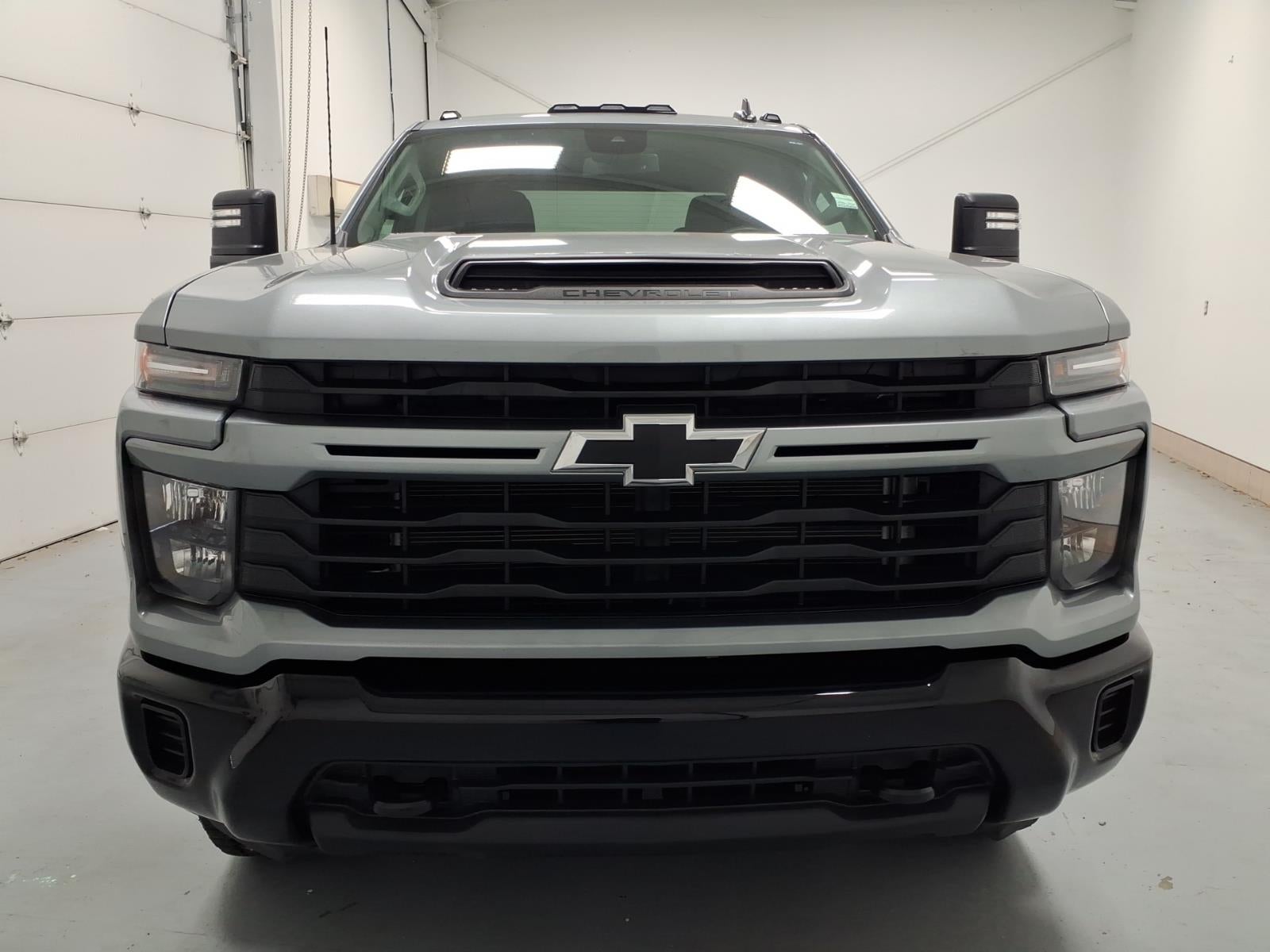 2024 Chevrolet Silverado 2500 HD Custom