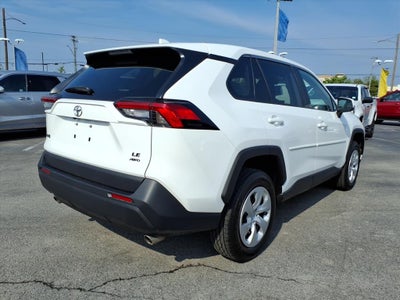 2024 Toyota RAV4 LE