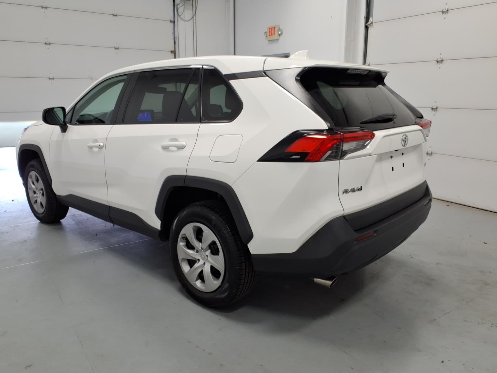2023 Toyota RAV4 LE