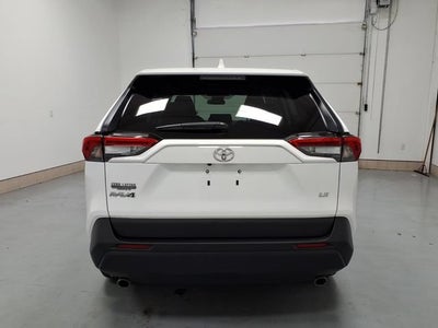 2024 Toyota RAV4 LE