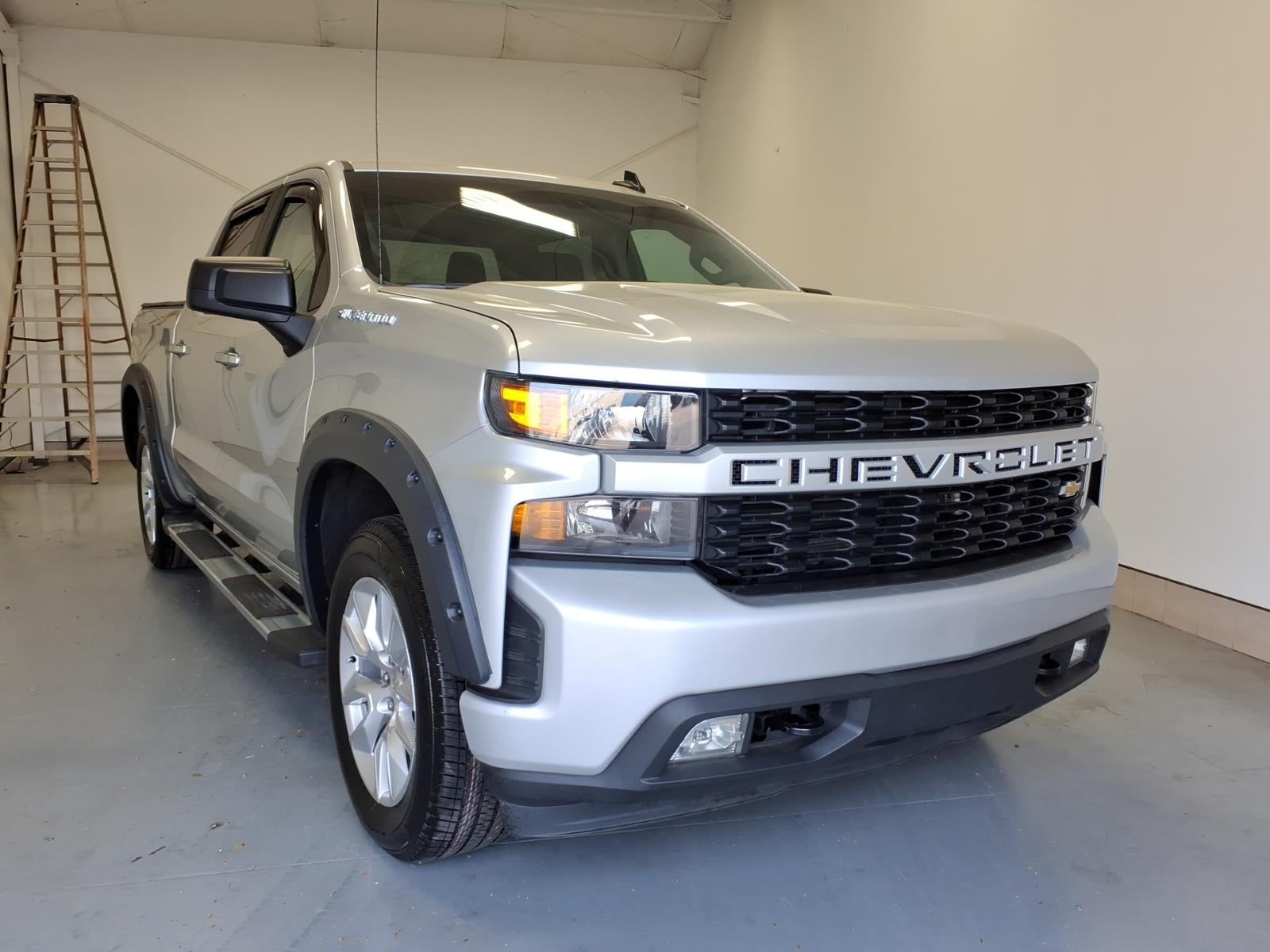 2021 Chevrolet Silverado 1500 Custom 4X4 Crew Cab Short Box's photo