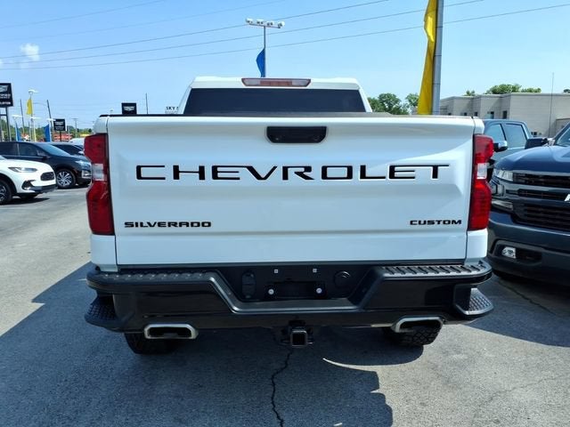 2023 Chevrolet Silverado 1500 Custom Trail Boss