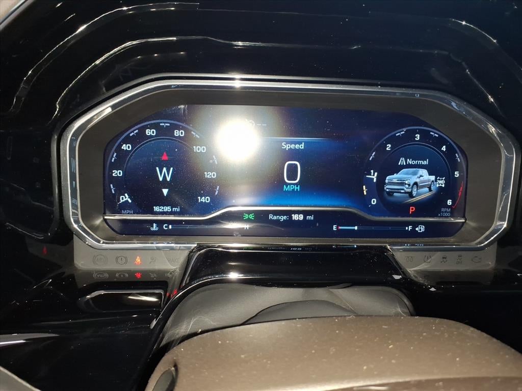 2025 Chevrolet Silverado 1500 LTZ