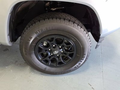2022 Toyota Tacoma SR5 V6