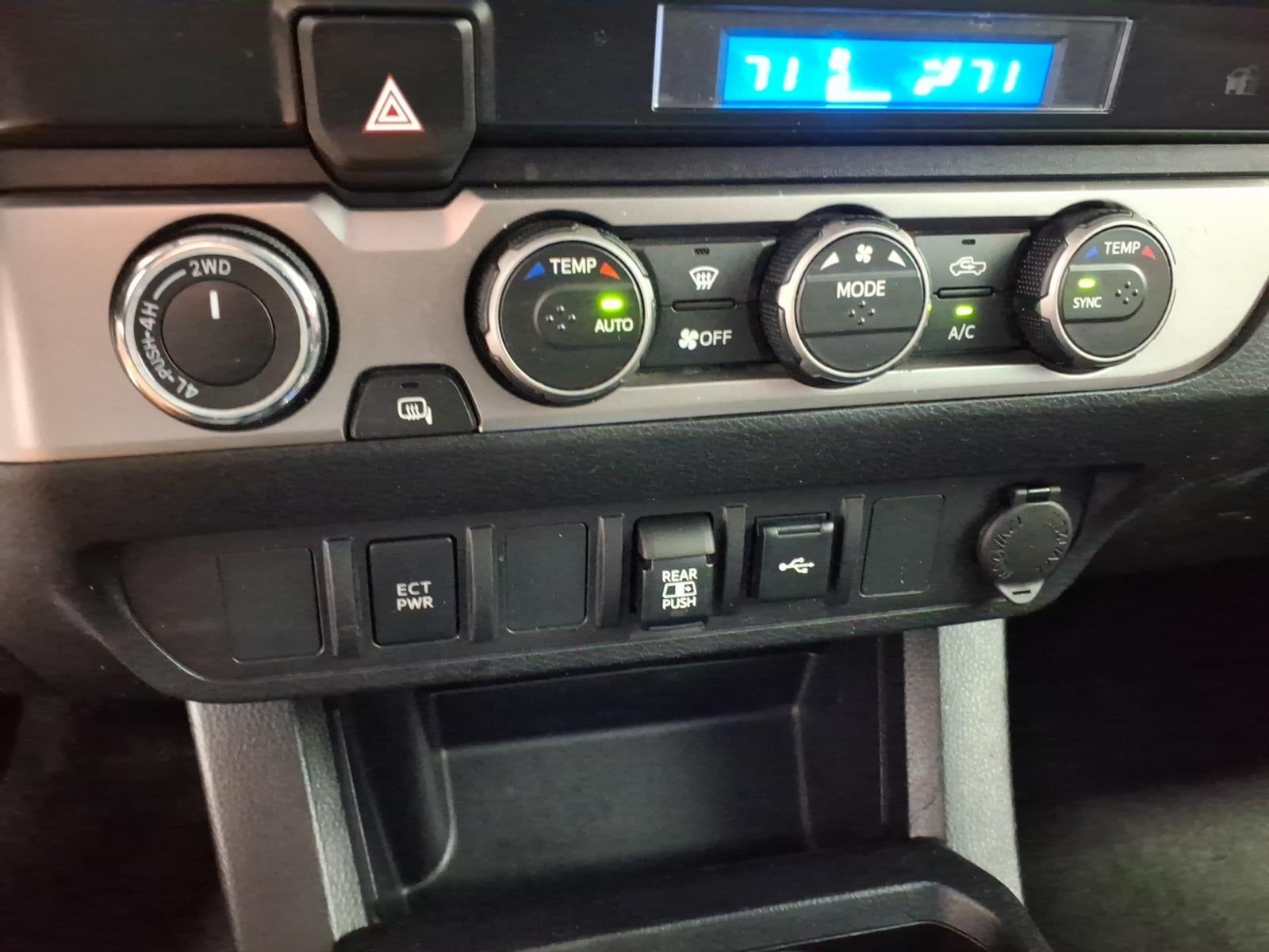 2022 Toyota Tacoma 4WD SR