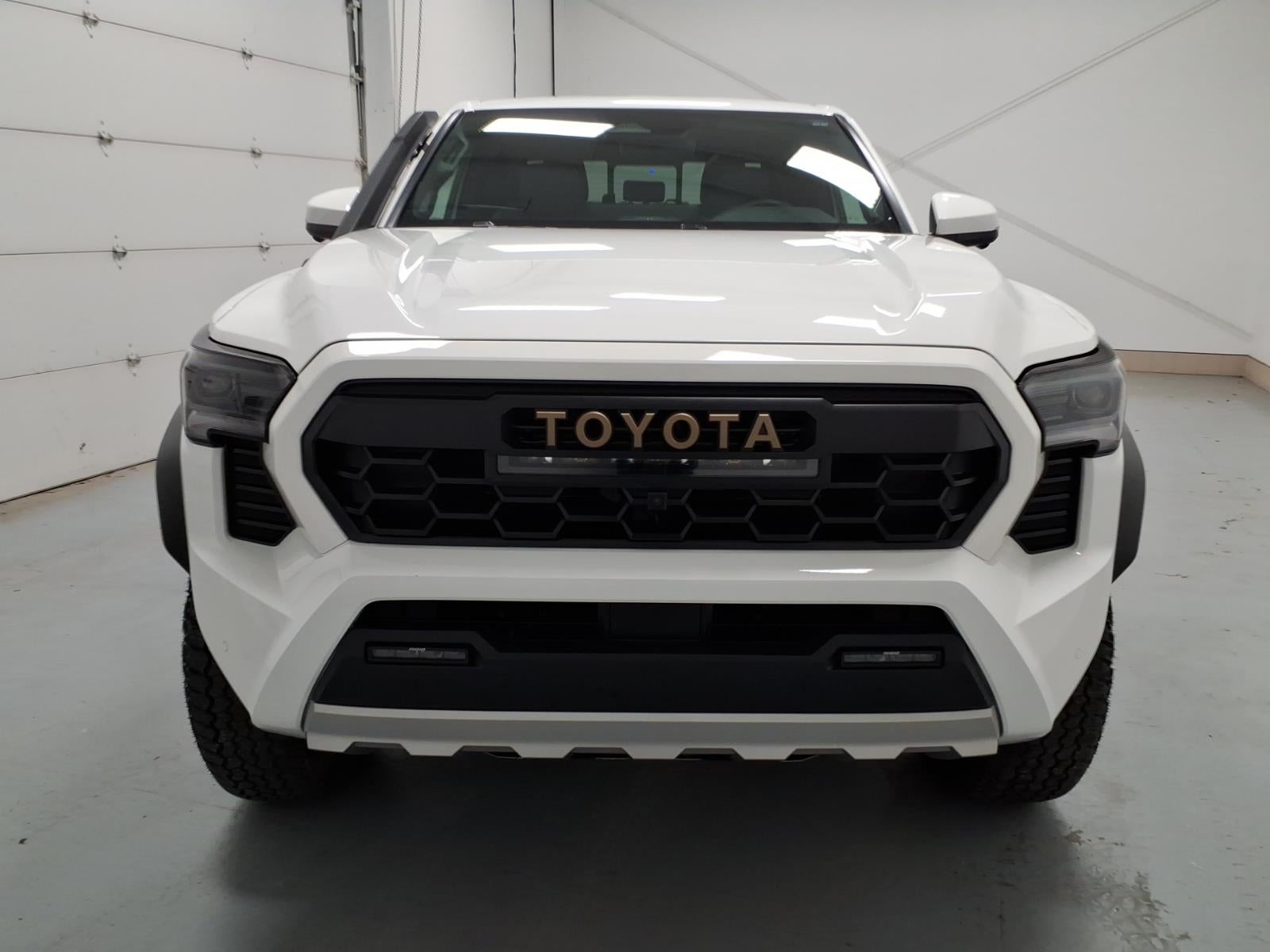 2025 Toyota Tacoma 4WD TRD Sport Hybrid