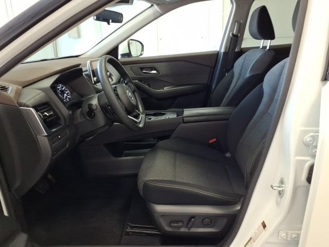 2021 Nissan Rogue SV FWD