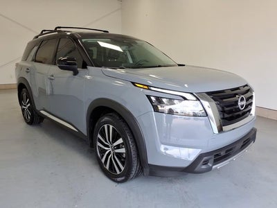 2024 Nissan Pathfinder Platinum FWD