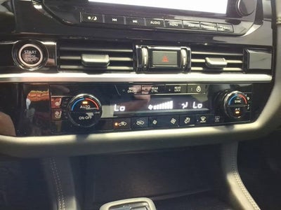 2024 Nissan Pathfinder Platinum FWD