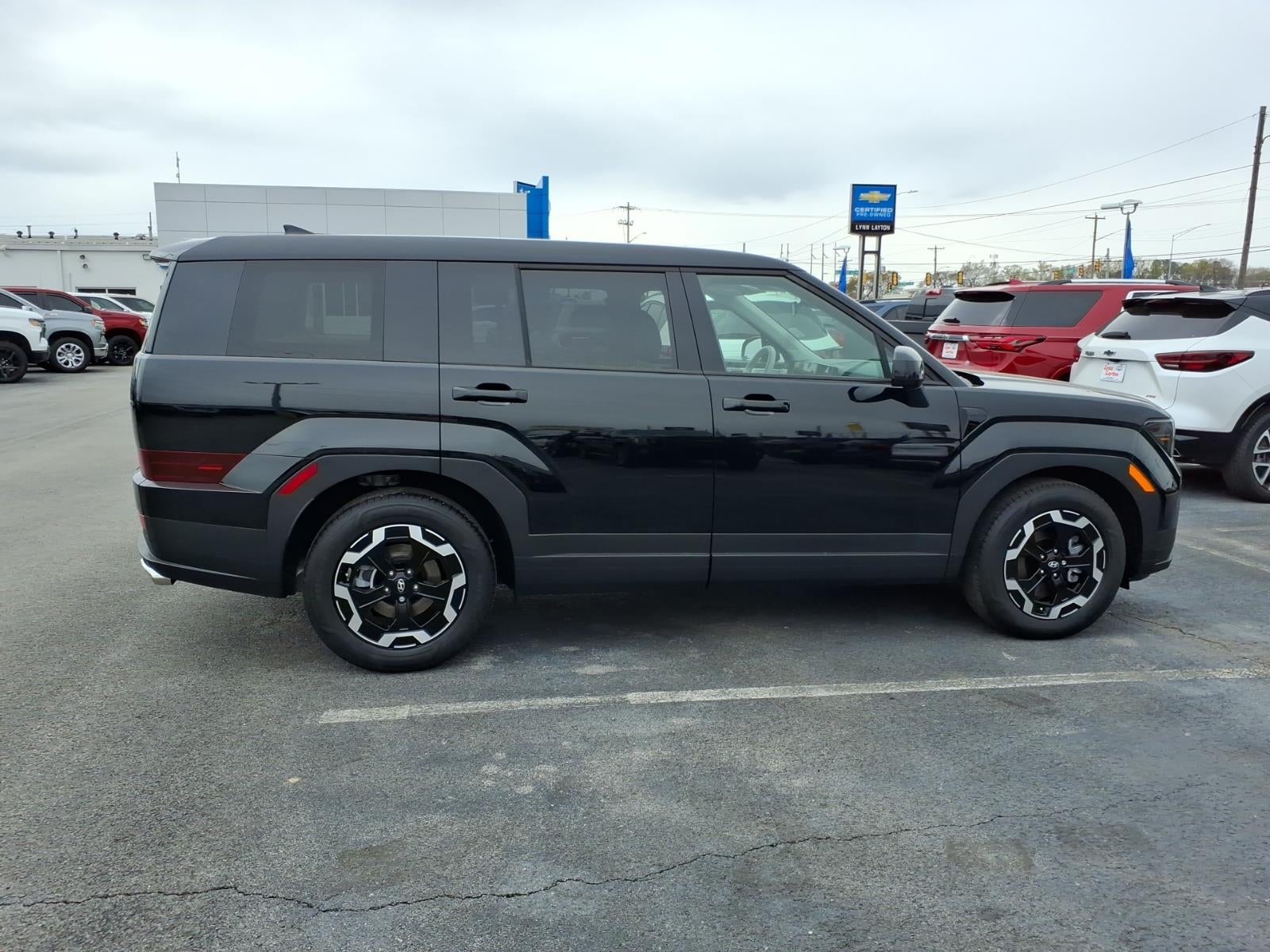 2025 Hyundai Santa Fe SE