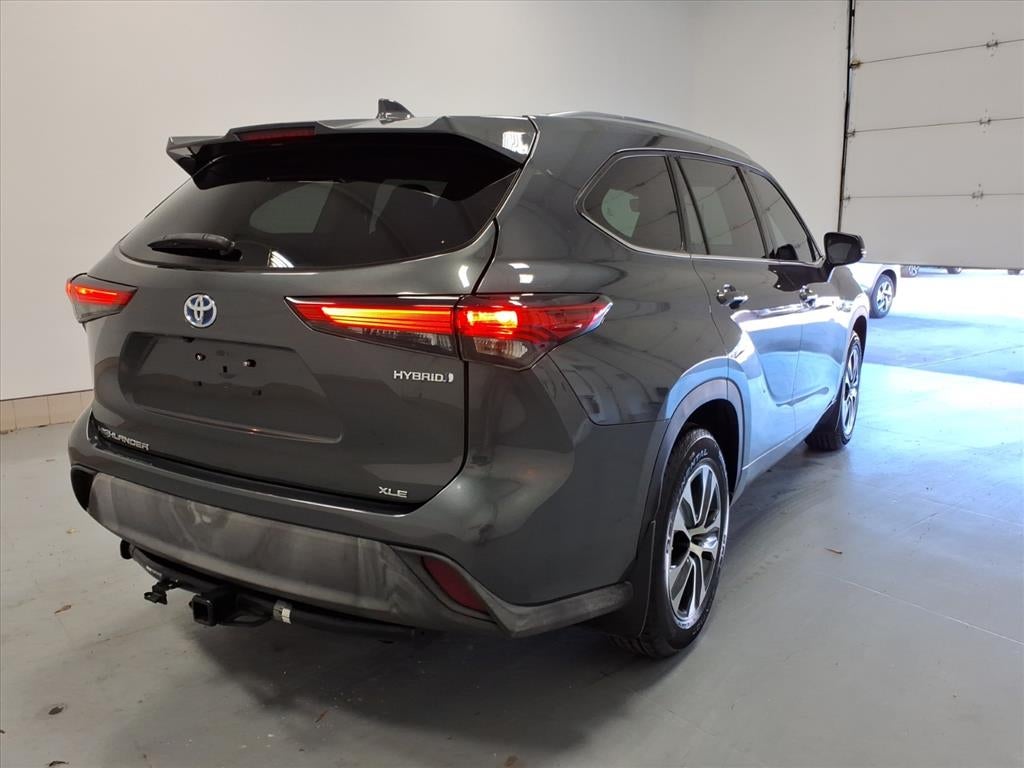2020 Toyota Highlander Hybrid XLE