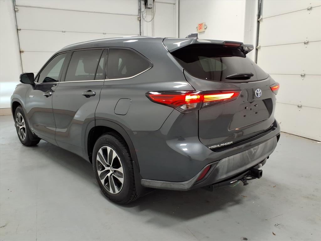 2020 Toyota Highlander Hybrid XLE
