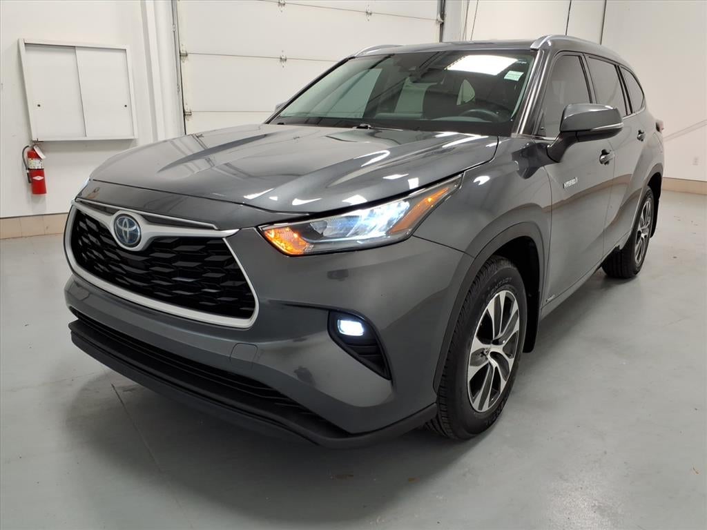 2020 Toyota Highlander Hybrid XLE