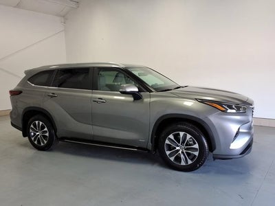 2026 Toyota Highlander Hybrid XLE